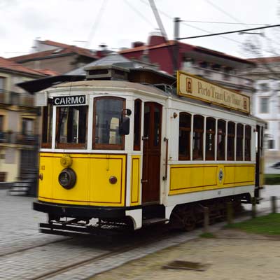 Los tranvías de Oporto están orientados hacia los turistas