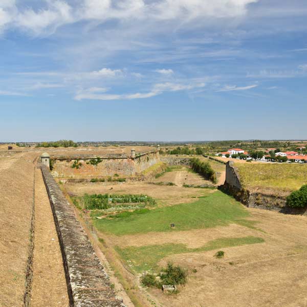 Almeida fort and walls