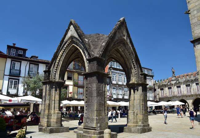 Guimarães Portugal Guide Touristique 2023 0469