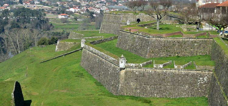 Valenca Baluarte Do Carmo fortress